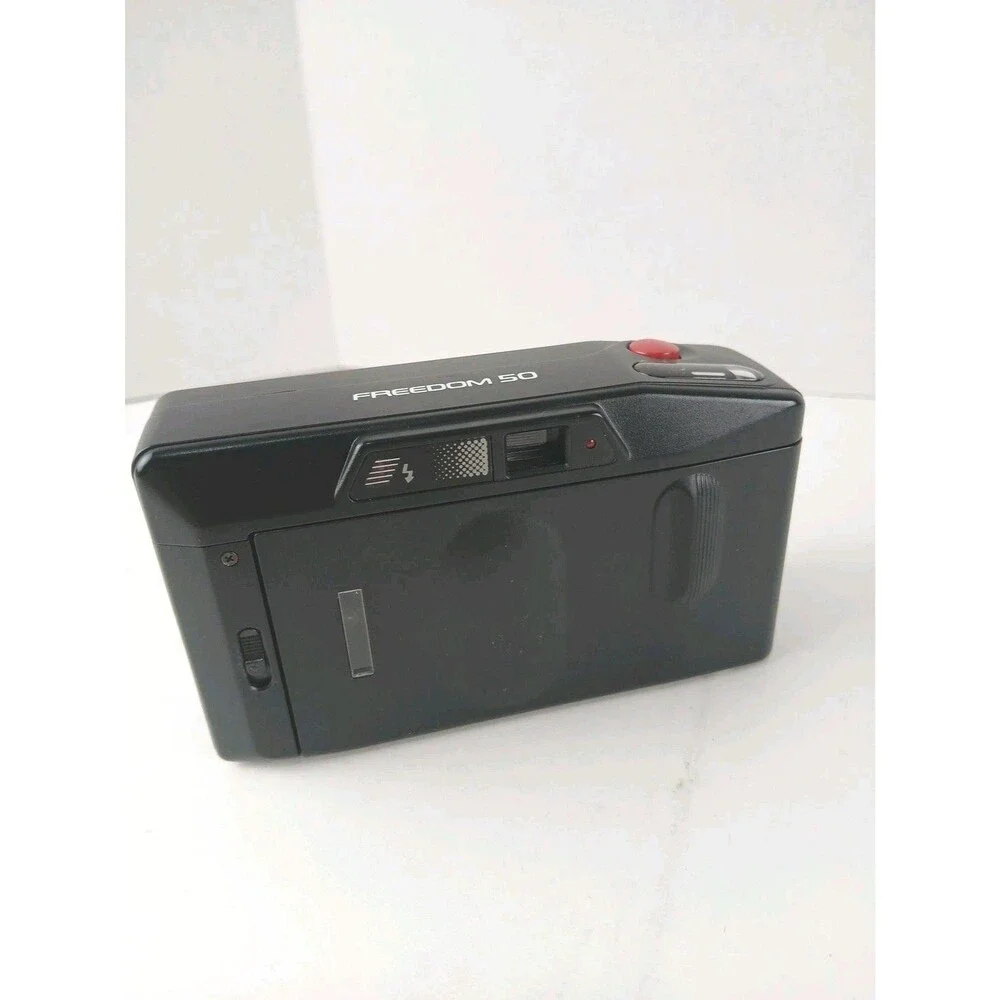 Konica Minolta flexibility brand compact